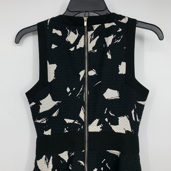 Banana Republic Dress Black White Textured Floral Fit Flare Sleeveless - Picture 11 of 13